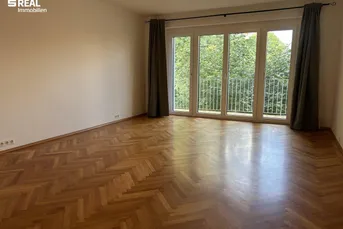 renovierte Wohnung in Grünruhelage!