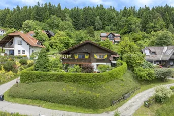 Uriges Wohnhaus in sonniger Aussichtslage – Gepflegter Rückzugsort mit Panoramablick!