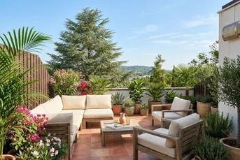 Familien-Reihenhaus mit Garten, zwei Terrassen, Sauna &amp; Stellplatz in begehrter Grünlage des 13. Bezirks
