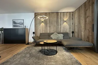 Schicke Wohnung im Chalet-Stil in Zentrumsnähe