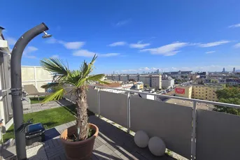 ++ ABSOLUTER FAMILIENTRAUM + FERNBLICK + Neubau + Klimaanlage + DAN Küche + 5 Zimmer, sonnige Dachgeschosswohnung im 9ten Stock + 2 Dachterrassen 52m²