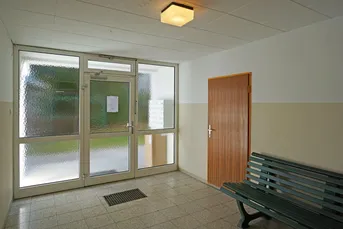 3-Zimmer-Wohnung mit Balkon in Grünruhelage an der VOR-Kernzonengrenze