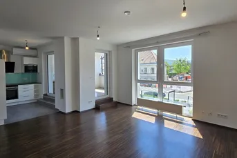 zentral gelegener 4 Zimmer-Wohntraum inklusive Garagenplatz
