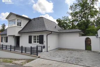 Gepflegtes Einfamilienhaus mit Luft-Wasserwärmepumpe