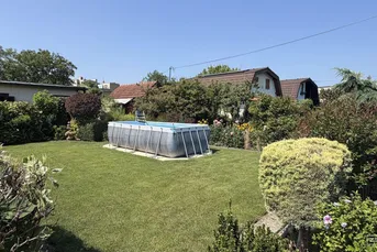 Kleingartenhaus im Eigentum in ruhiger Grünlage im Süden Wiens | ZELLMANN IMMOBILIEN