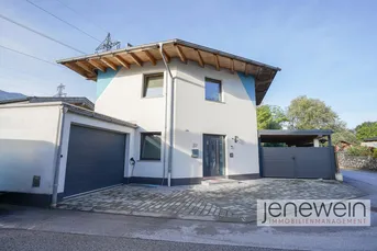 EXKLUSIVES EINFAMILIENAUS MIT POOL IN RHIGER LAGE UND MIT GUTER INFRASTRUKTUR