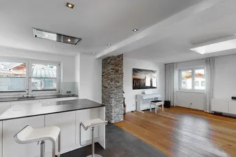 Sonnige Maisonettewohnung in ruhiger Lage von St. Johann (05847)