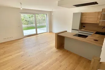 SOMMER-PREIS-NACHLASS bis 31.08.2025!!! EXKLUSIVES TOWNHOUSE MIT GARTEN, PV-ANLAGE &amp; DESIGNAUSSTATTUNG ZU KAUFEN – WIEN DIREKT VOR DER TÜR