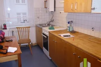 Ältere renovierungsbedürftige Wohnung