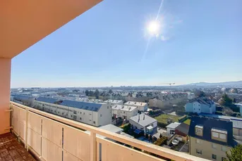 Charmante Loggiawohnung mit Fernblick und Top-Lage nahe der Shopping City Süd
