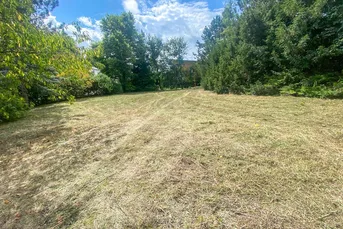 Fantastisches Baugrundstück Nähe Sportplatz Wolfsgraben