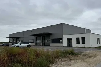 Top Gewerbe- / Produktionshalle zu mieten!