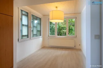 HAUS mit GARTEN UND VIELEN MÖGLICHKEITEN ALS WOHNHAUS ODER BÜRO-WOHNHAUS