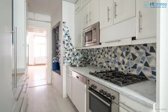 Währinger Wohntraum: Stilvoller Altbau-Flair nahe Aumannplatz &amp; Türkenschanzpark!