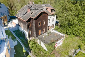 Großes Baugrundstück 720m² mit Garten in 1140 Wien mit großem Entwicklungspotenzial und Altbestand