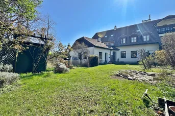 Gartenwohnung(en) in ehem. Fuhrwerker-/Winzerhaus (seit 1980 Wohnhaus) inkl. Garagenstellplatz