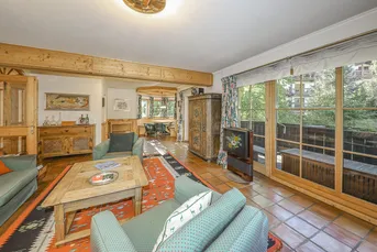 Freizeitwohnsitz in zentraler Top-Grünruhelage