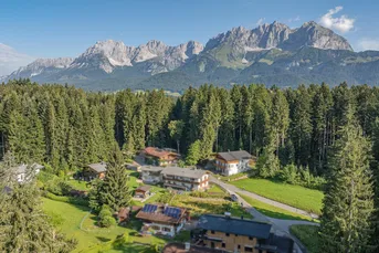 Grundstück mit Baugenehmigung für ein exklusives Chalet