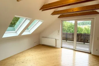 Dachgeschoßwohnung mit Terrasse nahe dem LKH - Provisionsfrei!