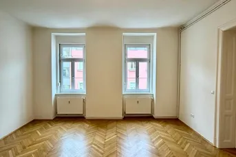 Sanierte 3-Zimmer-Wohnung beim Volksgarten, WG-geeignet - Provisionsfrei!