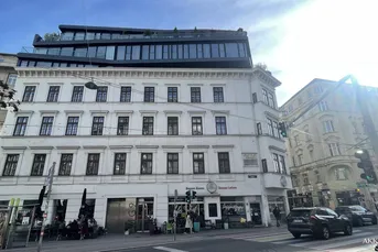 Repräsentatives Büro in zentraler Lage – Altbau mit 6 Zimmern