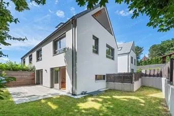 Neuwertige Doppelhaushälfte - Gießhübl - mit Lift und 100 m² Freiflächen | Neubau 2022