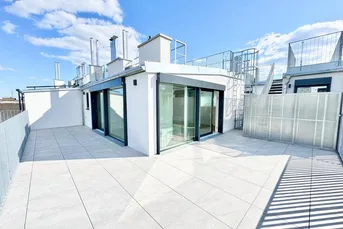 TOPLAGE NÄHE KUTSCHKERMARKT | EXKLUSIVE DACHGESCHOSSWOHNUNG MIT TERRASSE | KLIMAANLAGE | ERSTBEZUG
