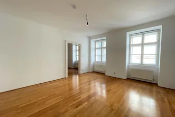 TOP-CITY-LAGE | ENTZÜCKENDE 2 ZIMMER | BALLGASSE