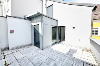 TOPLAGE NÄHE RATHHAUS | OPTIMAL AUFGETEILTE 4 ZIMMER MIT TERRASSE | TOP-BÜRO IN KORNEUBURG