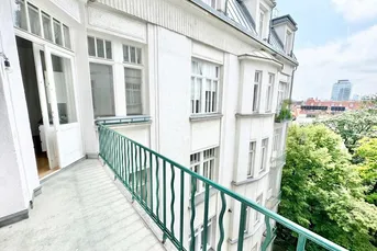 TOPLAGE | TRAUMHAFTE ALTBAUWOHNUNG MIT BALKON | HELLE 4 ZIMMER | U-BAHN-NÄHE