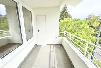ERSTBEZUG NACH SANIERUNG | LOGGIATRAUM | LICHTDURCHFLUTETE, OPTIMAL-AUFGETEILTE 4 ZIMMER | TOPLAGE IN GRINZING