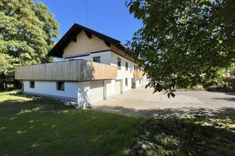 Platz zum Wohnen und Draußensein: ca. 114 m², Terrasse, Balkon, Garten, Garage und Stellplatz