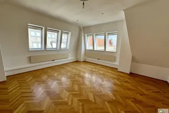 UNBEFRISTET, 3-Zimmer Dachgeschoßwohnung mit wunderschönem Ausblick - klimatisiert