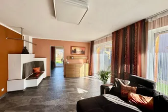 Neuwertiges Einfamilienhaus mit schöner Aussicht