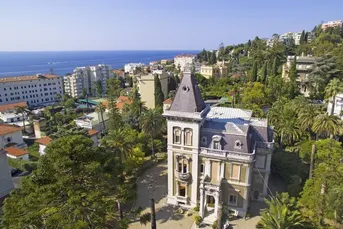 Wunderschöne Epochenvilla in Sanremo