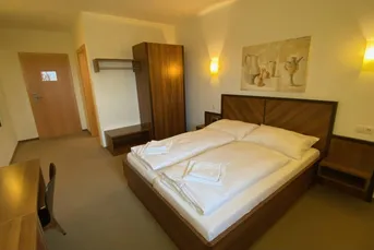 Hotelzimmer mit Küchenzeile zu vermieten