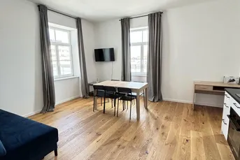 möblierte Mietwohnung mit Balkon