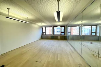 Modernes Dachgeschossbüro im Wiener Börsegebäude zu mieten