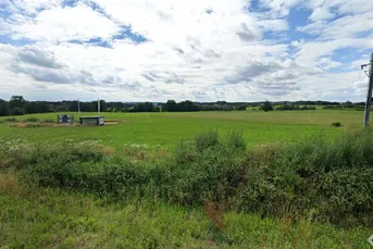 Baurecht: Gewerbegrundstück in bester Sichtlage