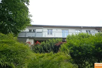 GRÜNRUHELAGE: GENERALSANIERTER ERSTBEZUG MIT LOGGIA UND GEMEINSCHAFTSGARTEN
