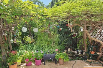 RUHEOASE MIT GARTEN &amp; TERRASSE IN U6 NÄHE