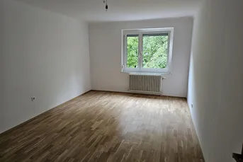 Migazziplatz, ruhige 4-Zimmer-Wohnung mit Grünblick, nähe Meidlinger Markt, 2.Liftstock, 4 Min zur U4/U6