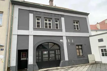 Liegenschaft am Domplatz!
