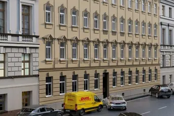 BEFRISTETER ANLEGERWOHNUNG IN TOP SANIERTEN ALTBAUJUWEL 