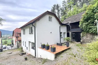 Traumhaftes Einfamilienhaus mit Garten und Terrasse in absoluter Ruhelage!