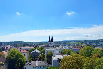 Kurz vor Fertigstellung - HERBSTAKTION - Provisionsfrei - 360°-Fernblick - ca. 190m² gew. NFL - 5 Zimmer - 2 Balkone/ Terrassen auf Wohnebene - ca. 65m² Dach-Terrasse - Klimaaktiv Gold Standard