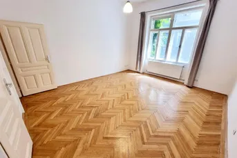 Stark Preisgesenkt - Frisch saniert! Ein MUST HAVE! Absolute Hof-Ruhelage mit Blick ins Grüne! Traumaft schönes Altbauhaus + Bestlage in 1030 Wien! Klassische Altbauwohnung!
