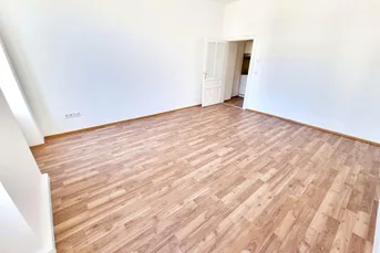 Kompakter Grundriss, Citynähe, U-Bahn ums Eck, Ruhe vor der Tür! Entzückende Kleinwohnung im ruhigen Hoftrakt mit Grünblick! 2 toll aufgeteilte Zimmer + Angenehme Ruhelage in 1030 Wien + Schönes Altbauhaus! Nicht zögern!