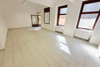 Werde hier der Grätzl King! Ideales Geschäftslokal mit vielvältigen Möglichkeiten! Nahe Thaliastraße + Gute Frequenzlage + Tolle Infrastruktur + Ruhige Seitengasse! Jetzt zugreifen!
