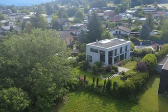 Villa in ruhiger Lage, an der Grenze zu Liechtenstein, Zweitwohnsitz möglich, für Individualisten!